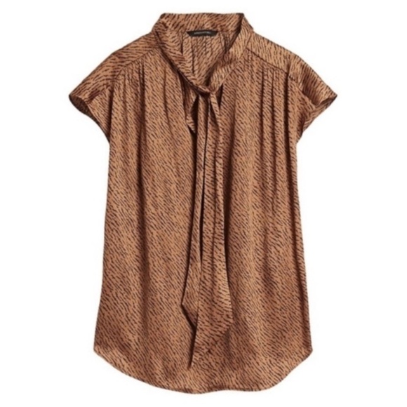 Banana Republic Neck Tie Blouse - Picture 2 of 7